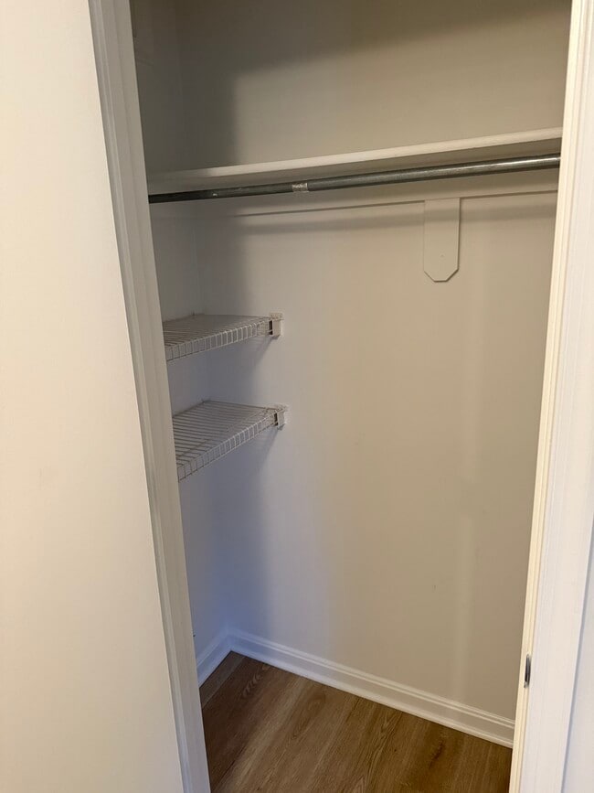 14201 Woolen Oak Ct unit 14201 Woolen Oak Cou, Silver Spring, MD 20906 - photo 3