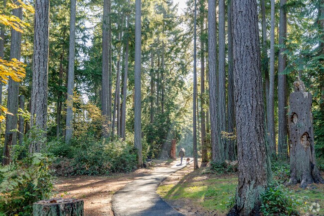 Grandview Forest Park offers trails and open spaces for pets.