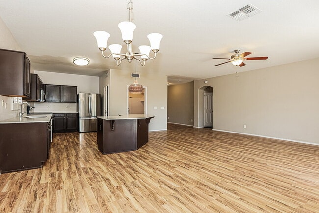 11231 E Covina Cir, Mesa, AZ 85207 - photo 5