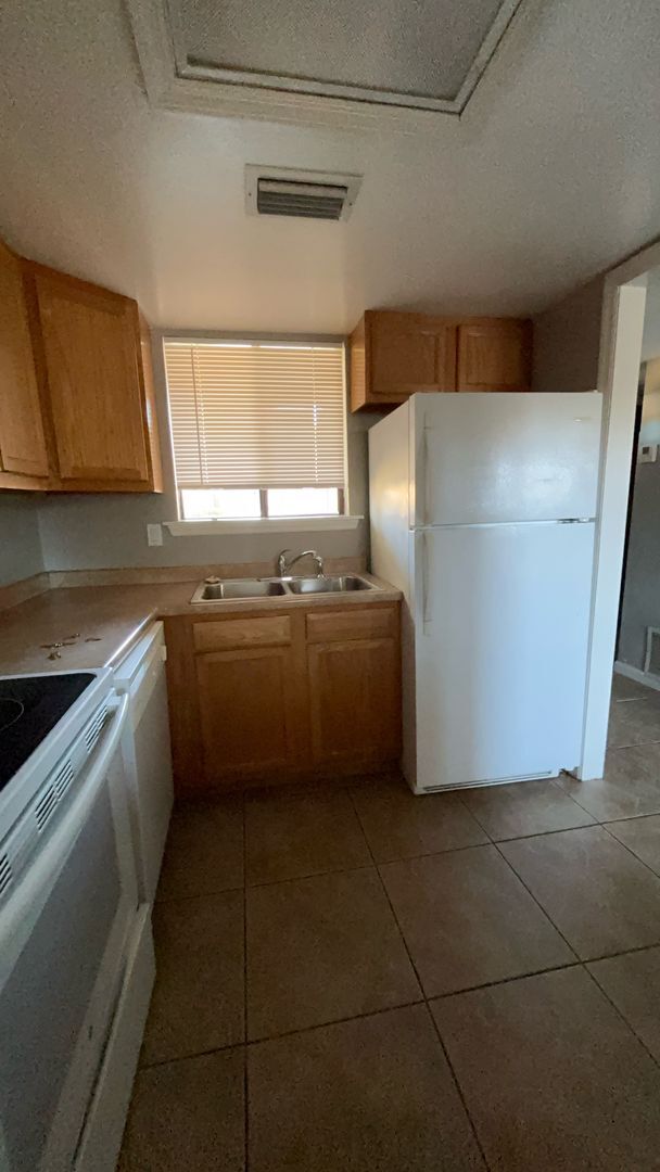 650 Trinidad Ct, Winter Park, FL 32792 - photo 2