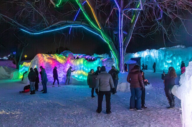Ice Castles MN is an awe-inspiring, must-see winter phenomenon that brings fairy tales to life.
