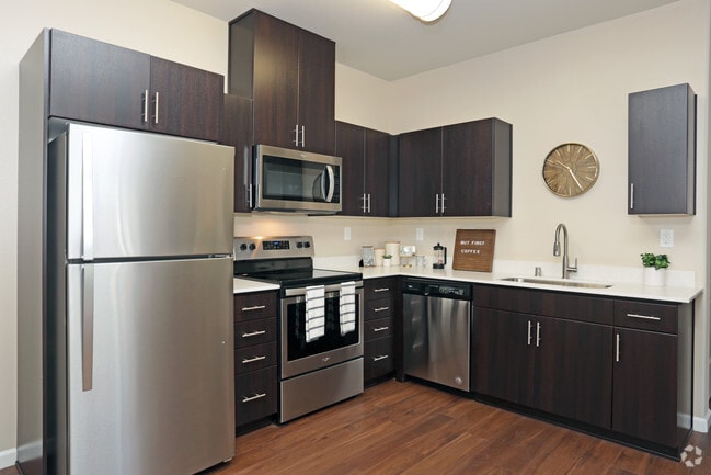 Brookside Villas, Fresno, CA 93720 - photo 6