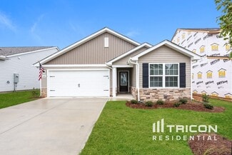 1225 Crested Iris St, Moore, SC 29369