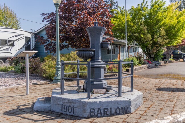 Barlow lies just west of Canby and was founded in 1901.