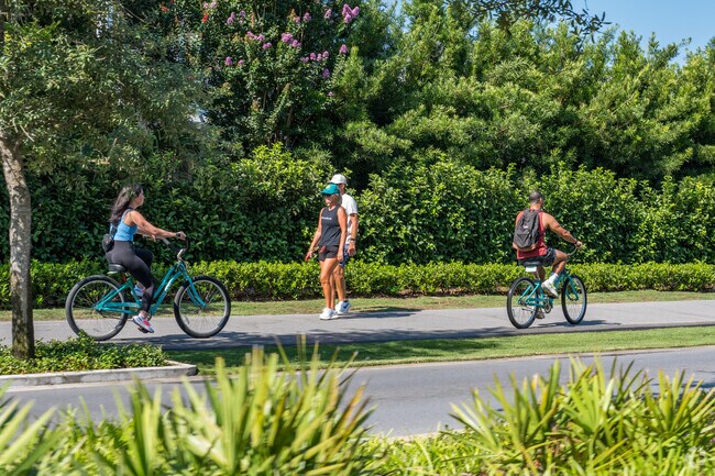 Seacrest residents and guests can enjoy biking and walking on the Timpoochee Trail.