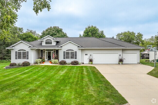 Sprawling ranches and other larger homes in Independence often have three-car garages.