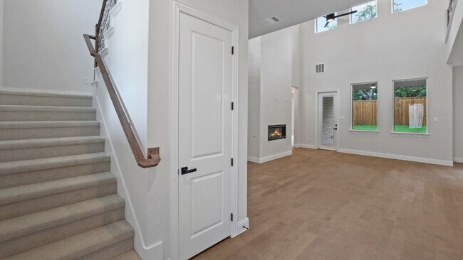 1609 Keneipp Rd unit 36210757, Carrollton, TX 75006 - photo 5