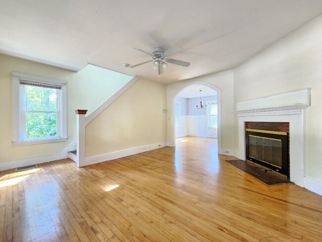 387 College Ave, Orono, ME 04473 - photo 6