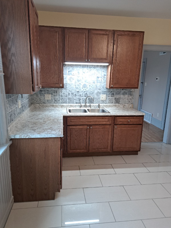 303 E Lincoln Ave Unit 303 East Lincoln Avenue, Milwaukee, WI 53207