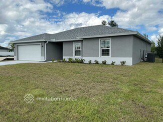 101 NE 8th Terrace, Cape Coral, FL 33909