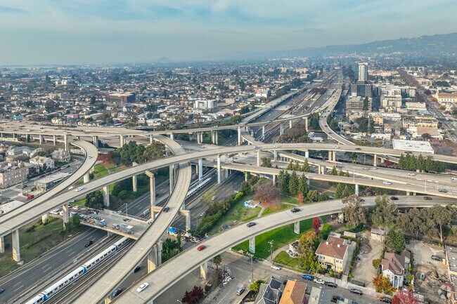 I-980 and 580 are a few blocks away from Broadway-Valdez, providing access to San Francisco.