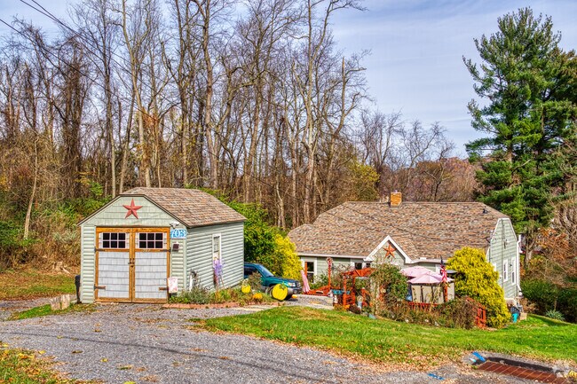 Crescent’s eclectic mix of homes reflects its unique history and growth.