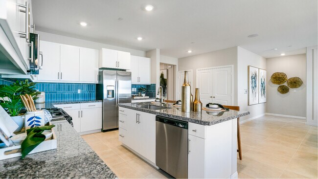 39300 Viana Ct, Indio, CA 92203 - photo 3