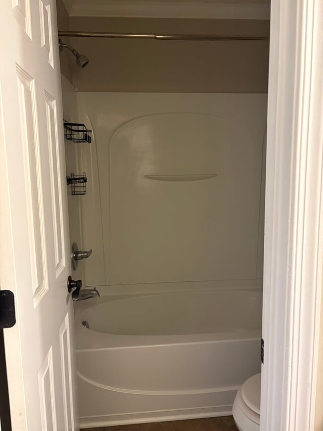 1261 Watermark Ct, High Point, NC 27265 - photo 4