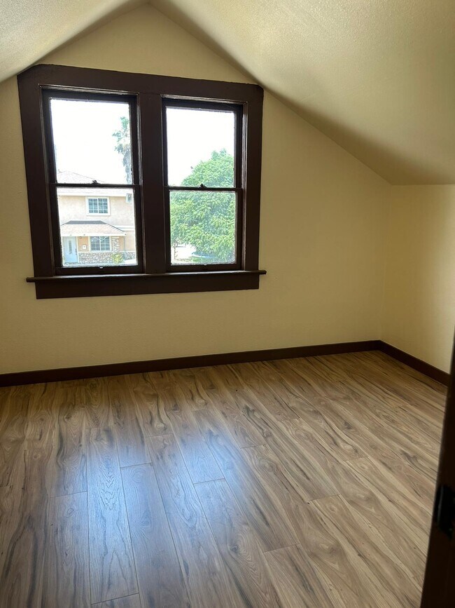 3204 6th St, Ceres, CA 95307 - photo 5