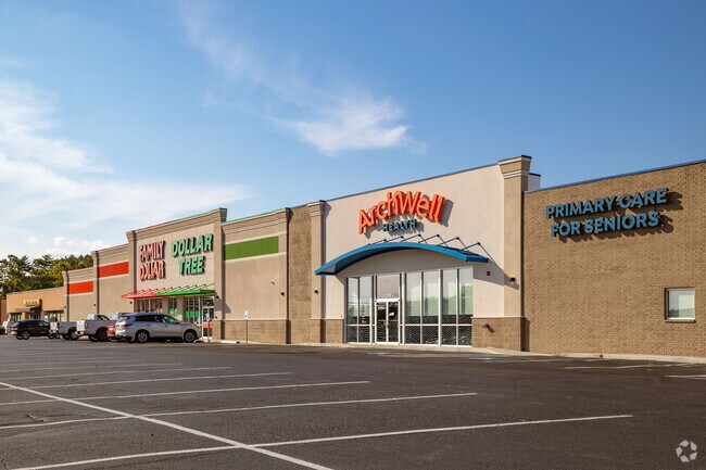 There are many quick retail options for residents of South Peoria.
