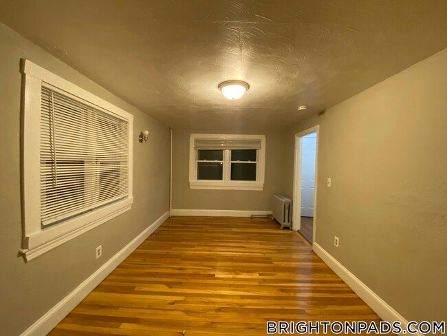 20 Kelley Ct, Boston, MA 02135 - photo 7