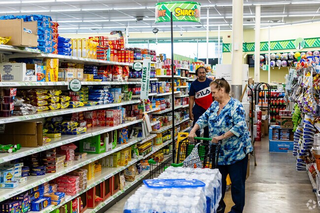 A local Dollar Tree provides Evergreen Valley residents with a thifty shopping option.