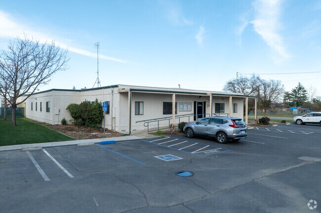 Live Oak Alternative School is a great option for students in Sutter County.