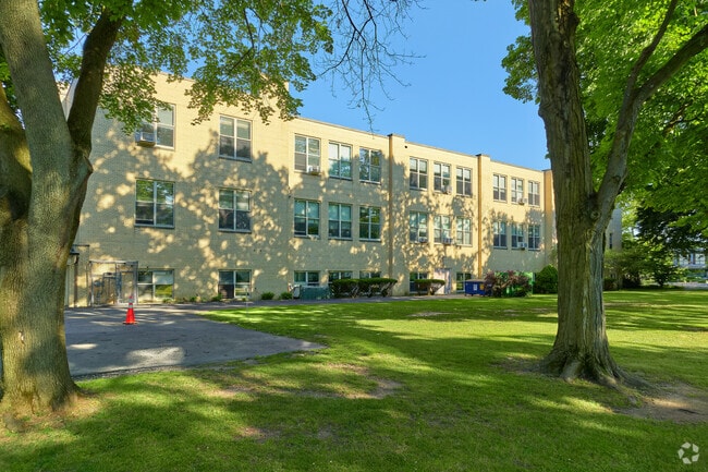 The curriculum at Seton Catholic Academy meets all requirements of Diocesan Catholic Schools.