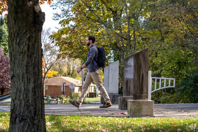 Take the scenic route to Downtown Marion along the Cardinal Greenway.