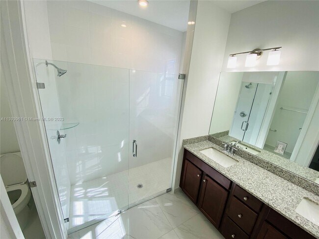 23572 SW 107th Place, Princeton, FL 33032 - photo 6