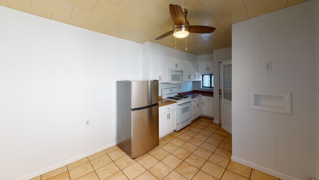 78 Fremont St unit 1, Somerville, MA 02145 - photo 2