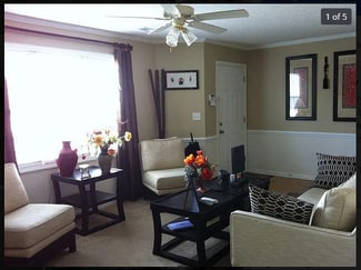 2315 Vineyard Dr Unit B8, Winterville, NC 28590