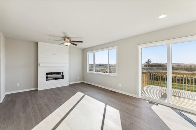 0 Oxley Creek St W unit 36495708, Granger, IA - photo 3