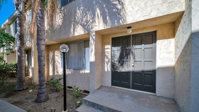 129 Marguerita Ave, Santa Monica, CA 90402 - photo 2