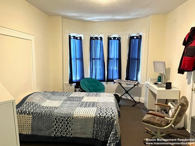 23 Union Ave unit 1, Jamaica Plain, MA 02130 - photo 4