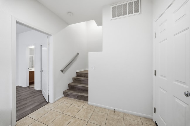 1295 Blue Jean Way, Chula Vista, CA 91913 - photo 3