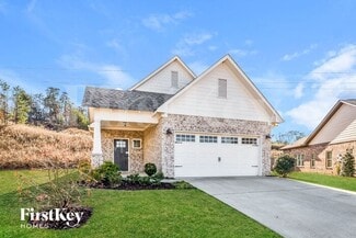 1470 Woodridge Place, Gardendale, AL 35071