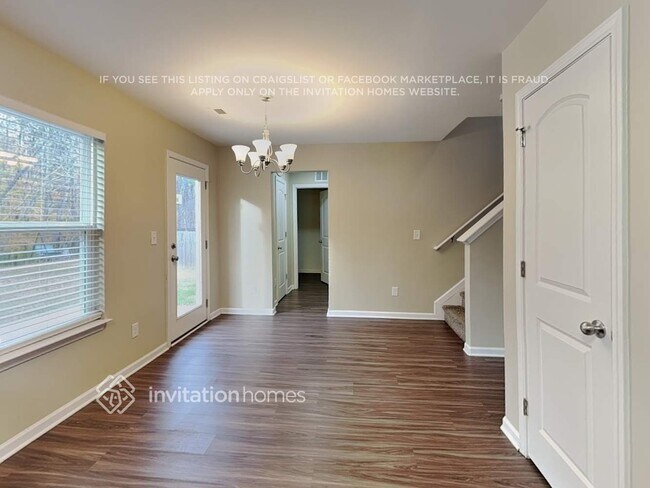 9331 Bradstreet Commons Way, Charlotte, NC 28215 - photo 5