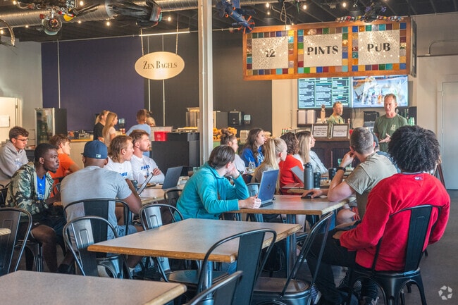 12 Points Market hosts Indiana State University students for lessons in business.