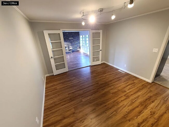 11 Jan Ave, Kankakee, IL 60901 - photo 5