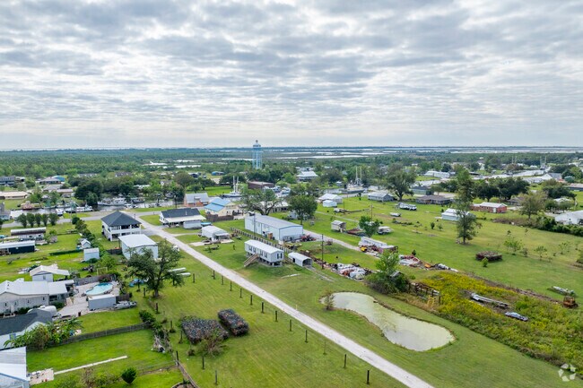 Chauvin residents tend to have smaller homes with large properties.
