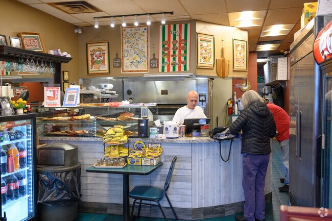 Pizza Master of Mahwah has been a local institution for over 30 years.