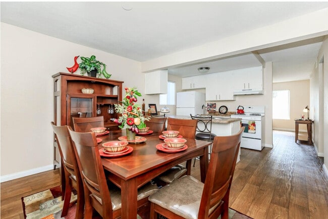 Sunset View, Hesperia, CA 92345 - photo 2