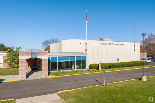 Wissahickon Senior High School is top rated public school serving 1,467 students in grades 9-12.