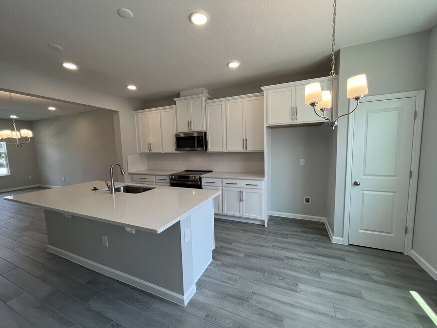 1356 Lumpini St, Saint Cloud, FL 34771 - photo 1