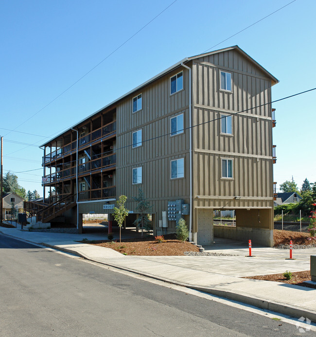 1150 12th St NE, Salem, OR 97301