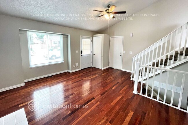 17959 E Cornell Dr, Aurora, CO 80013 - photo 4