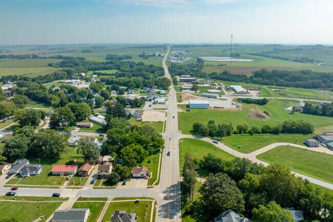 Major roadways make it convenient for Harlan residents to get around.