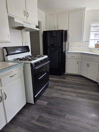 545 W Hedges Ave Unit 545, Fresno, CA 93728