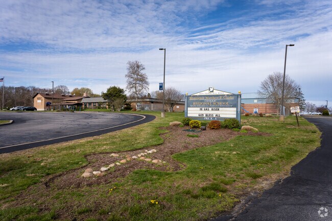 Discover a vibrant learning community at Monsignor Matthew Catholic School in Kingstown, RI.