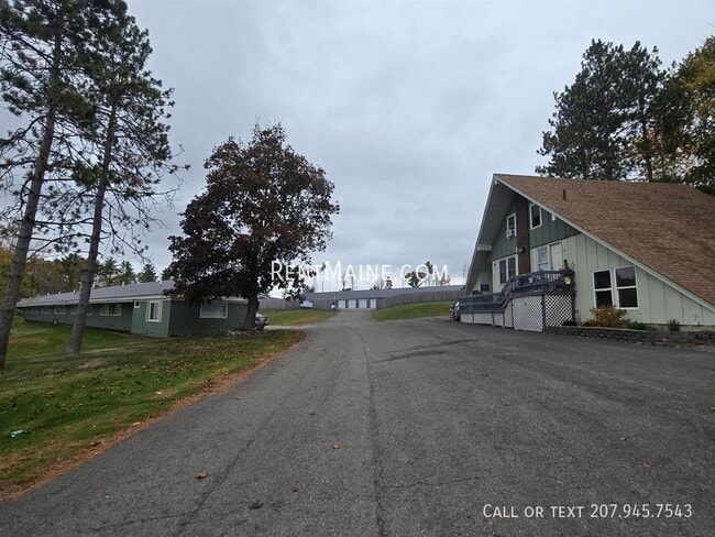 18 Main Rd unit 11, Holden, ME 04429 - photo 7