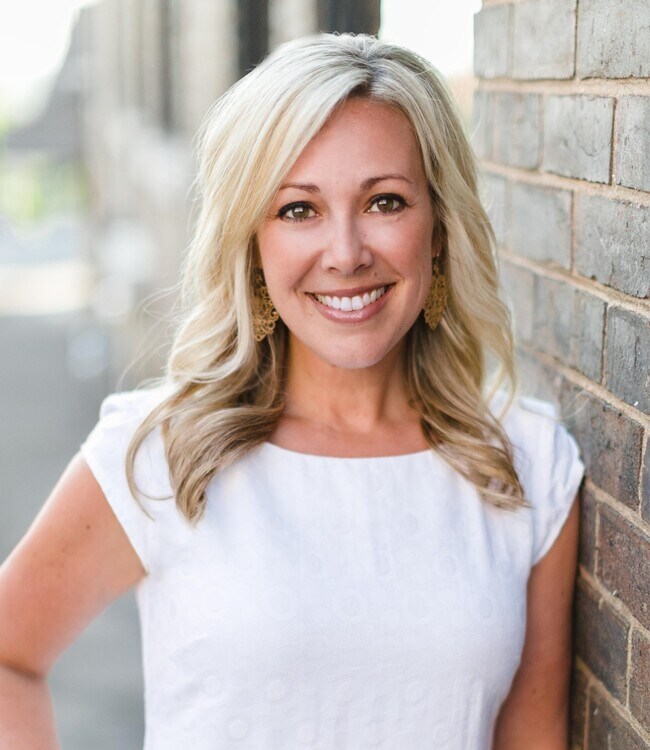 Laura Hall