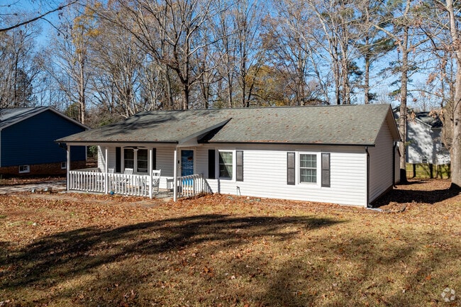 Ranch style homes make up the lower end of the price range in Waxhaw.