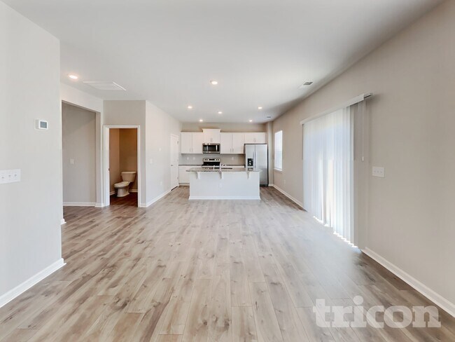 134 Rivercamp St, Clayton, NC 27527 - photo 5